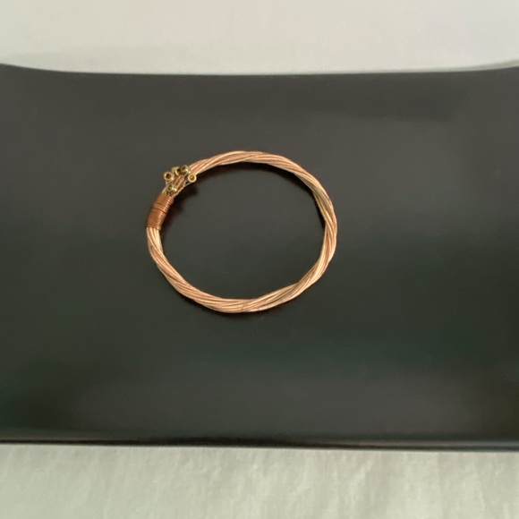 Recycled guitar strings large bangle bracelet - Picture 2 of 8